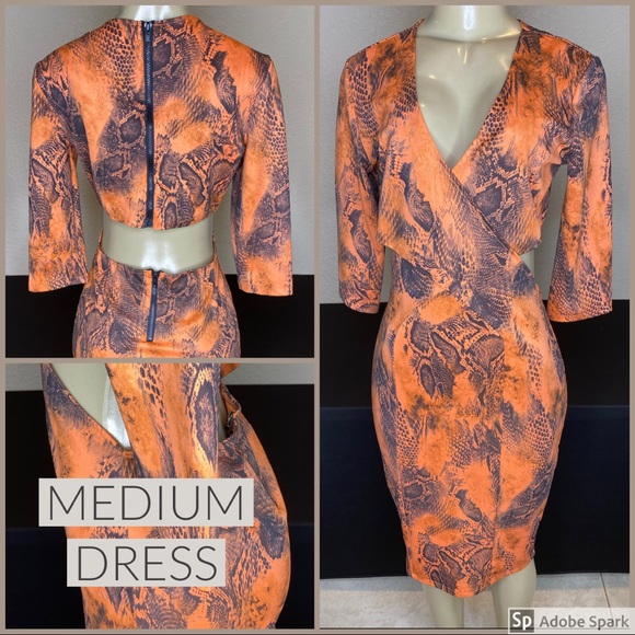 Dresses & Skirts - MEDIUM BEAUTIFUL DRESS